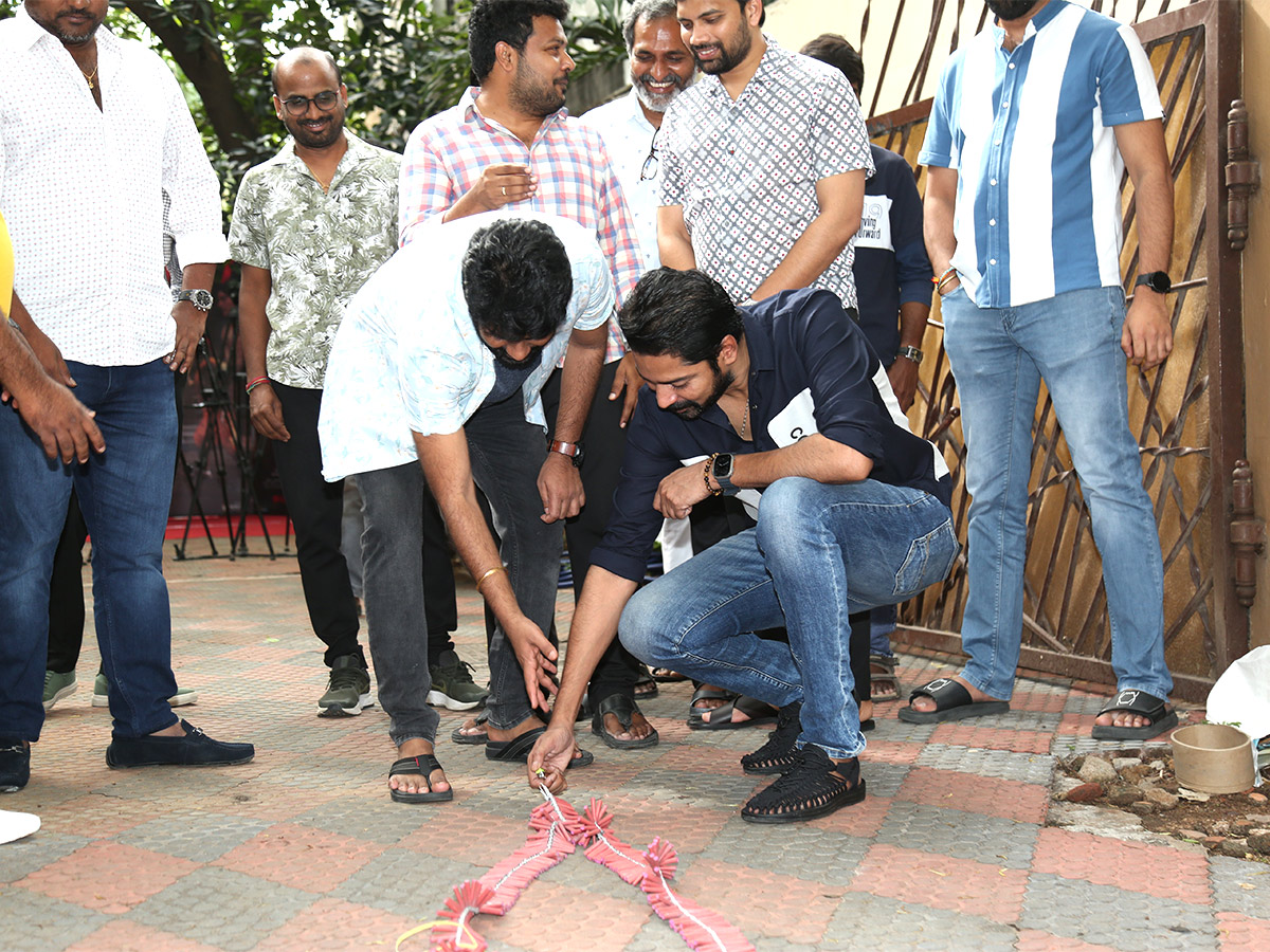 Allari_20Naresh_20Ugram_20Movie_20Success_20Celebrations_20Photos-10.jpg 10