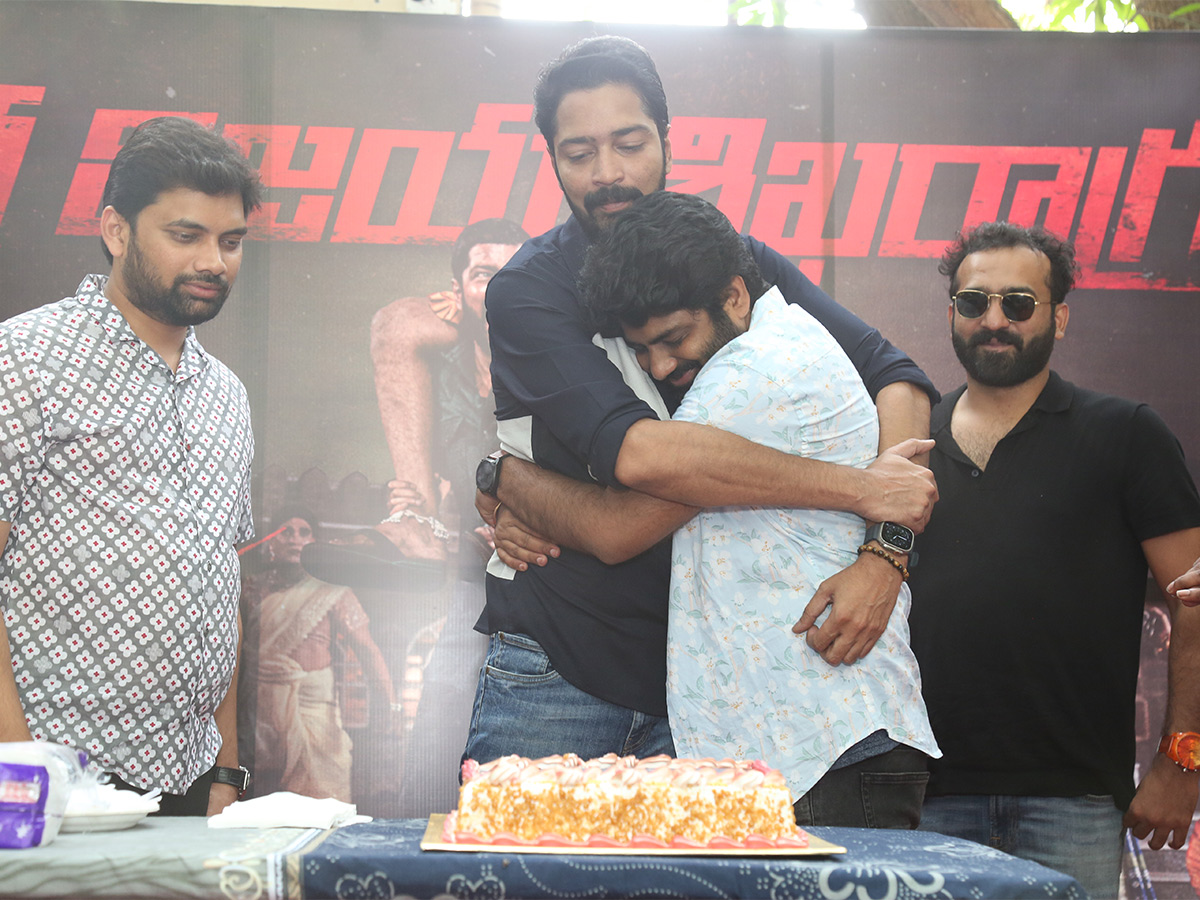 Allari_20Naresh_20Ugram_20Movie_20Success_20Celebrations_20Photos-2123.jpg 23