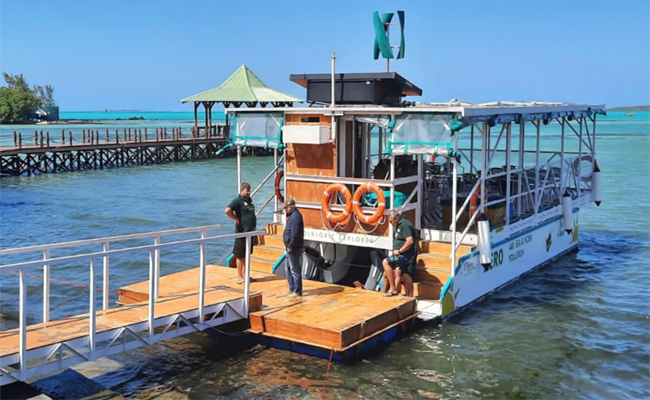 Eco_20Friendly_20Folklore_20Explorer_20Boat.jpg