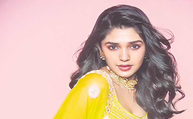 Krithi-Shetty-image0-_281_29.jpg