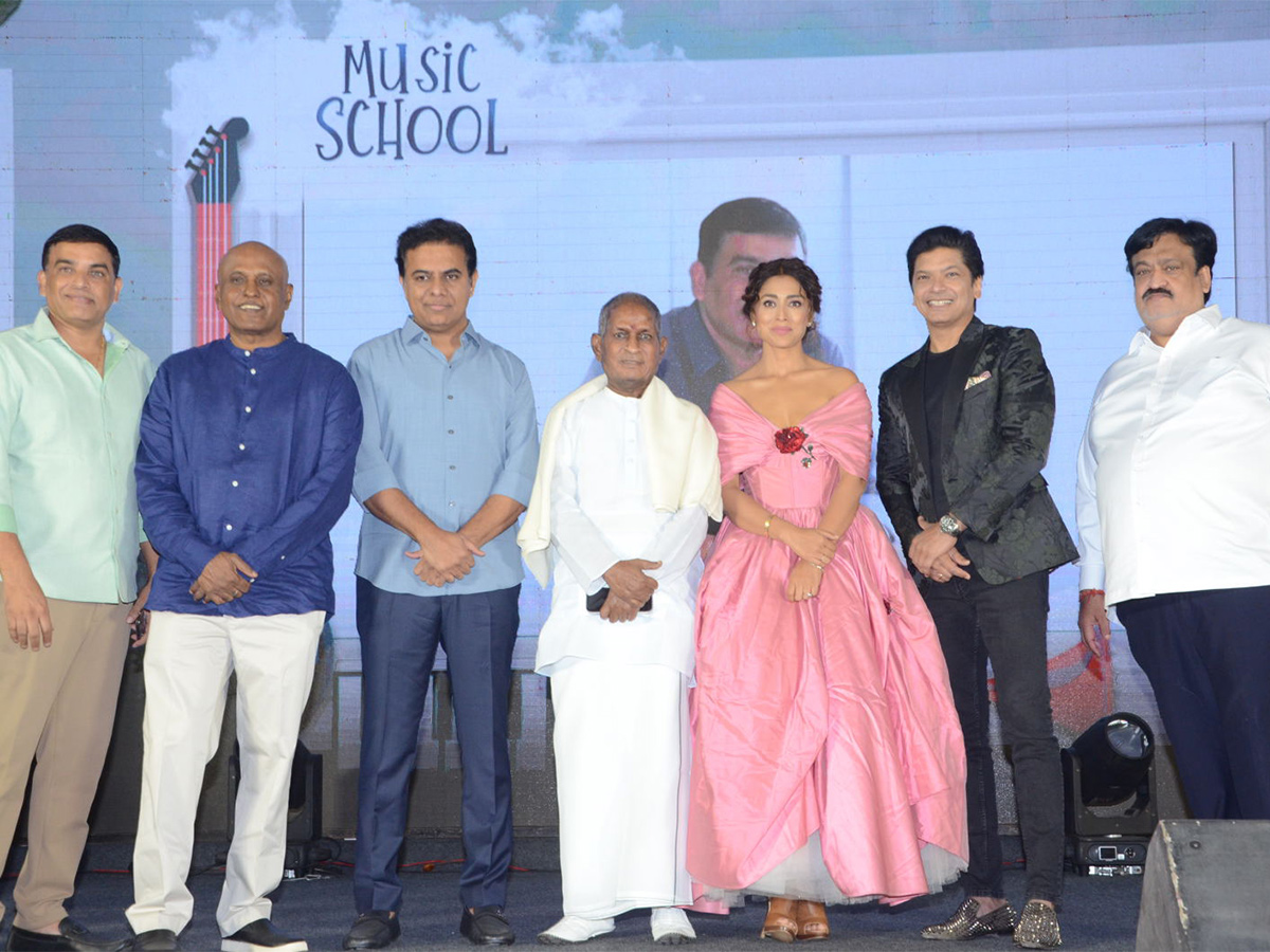 Music_20School_20Pre_20Release_20Event_20Pics-23.jpg 23