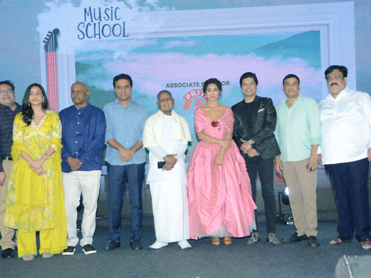 Music_20School_20Pre_20Release_20Event_20Pics-3.jpg 3