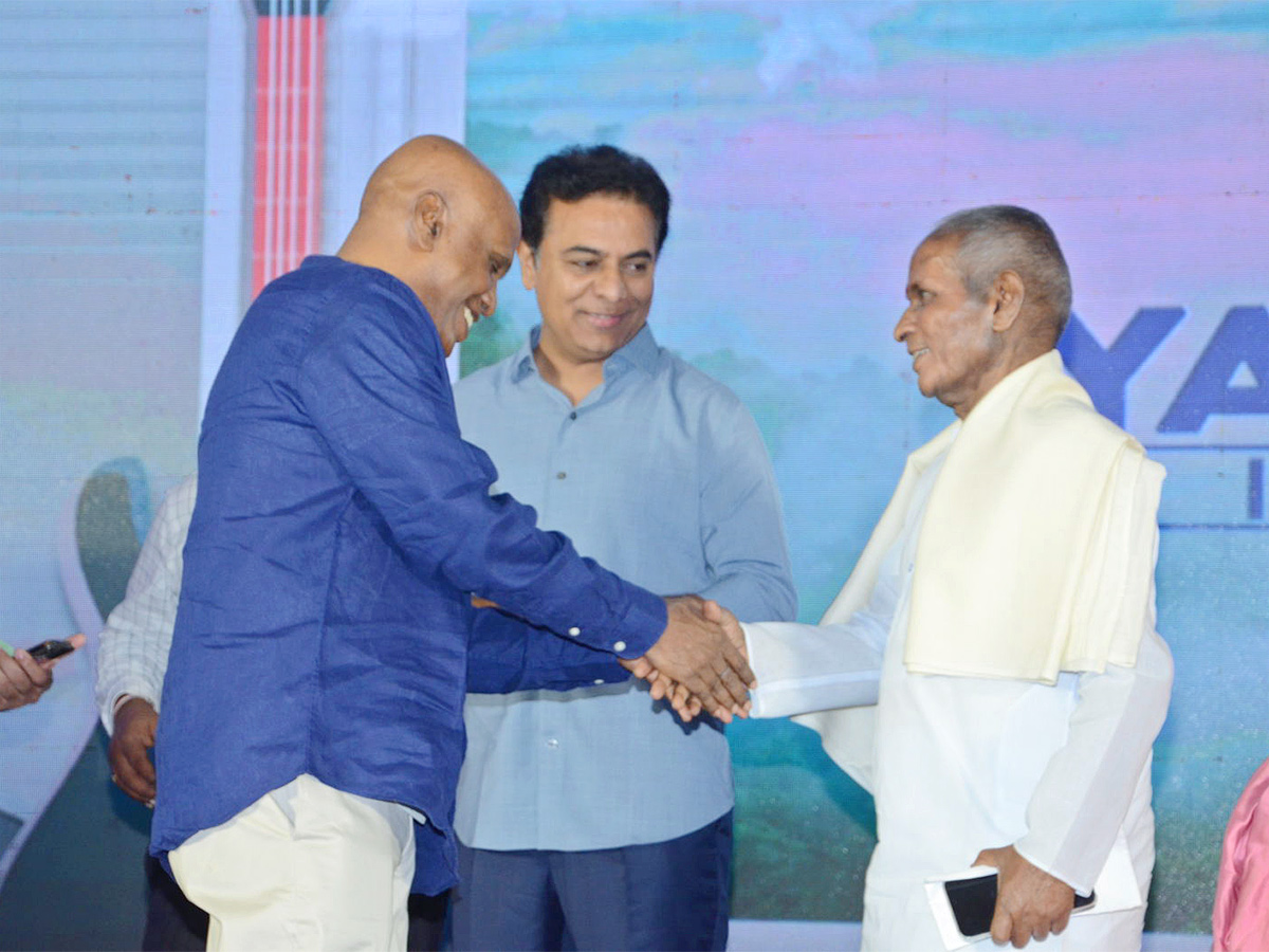 Music_20School_20Pre_20Release_20Event_20Pics-4.jpg 4