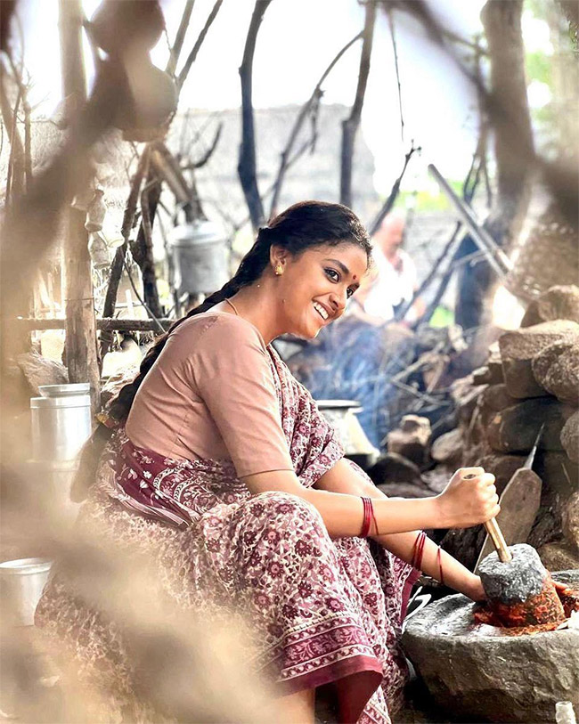 Actress_20Keerthy_20Suresh_20Viral_20Pic-13.jpg 13