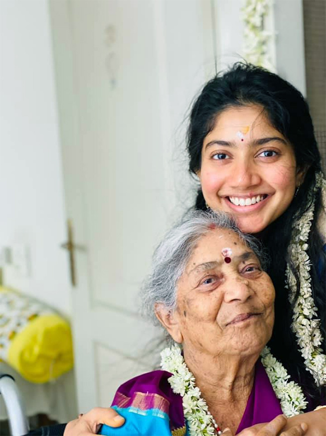 Happy_20Birthday_20Sai_20Pallavi-20.jpg 20