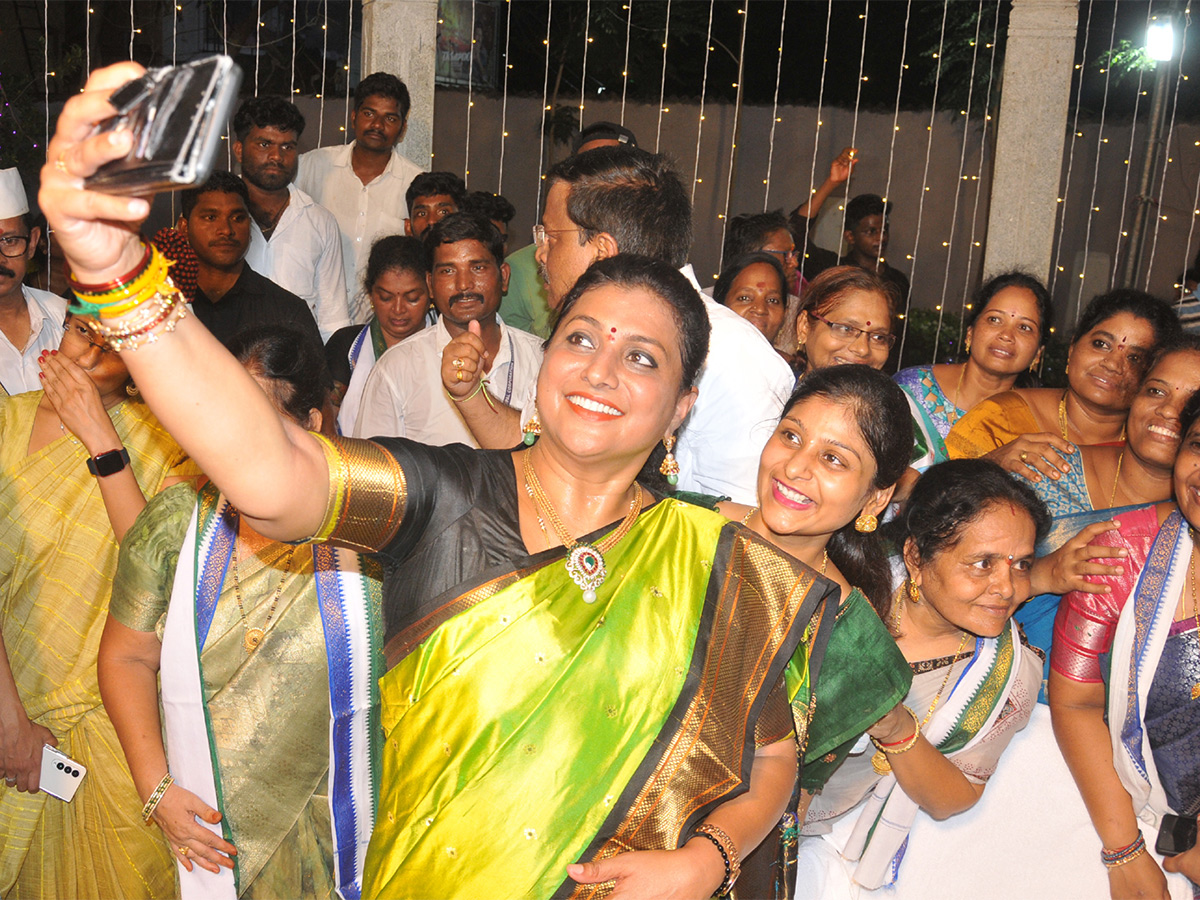 Women_20Special_20Park_20in_20Vizianagaram_20Pics_20-9.jpg 9