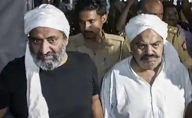 gangster-Atiq-Ahmed.jpg