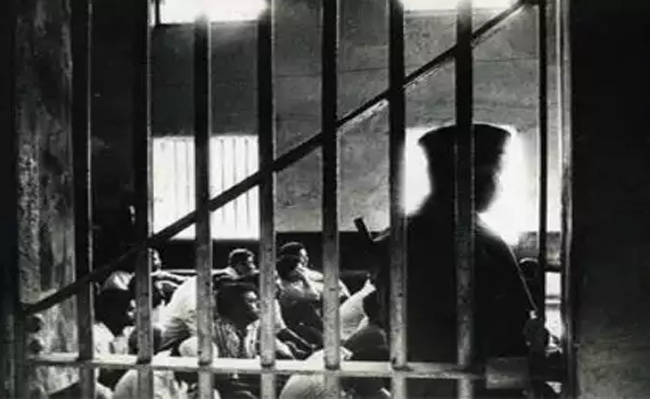 jail.jpg