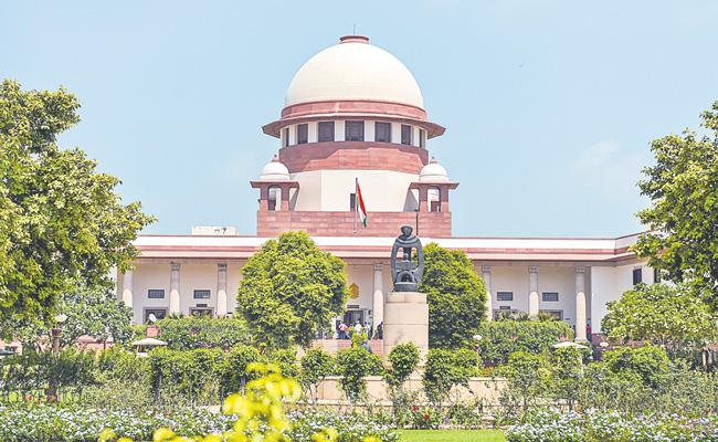 SUPREME-COURT-ORIGINAL-4.jpg