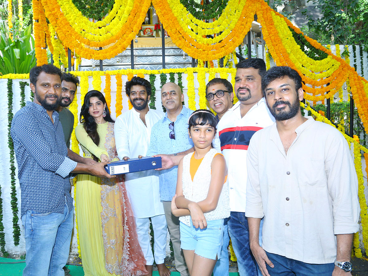 Sudigali_20Sudheer_20New_20Movie_20Opening_20Photos_4.jpg 5