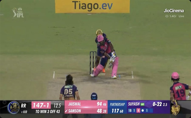 aakash-chopra.jpg