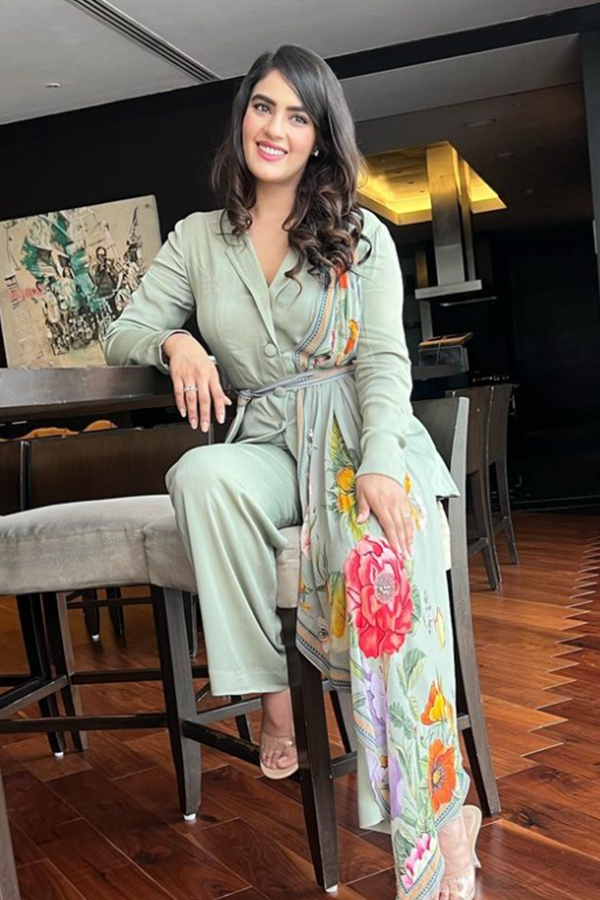 bichagadu-2-heroine-pics.jpg 2