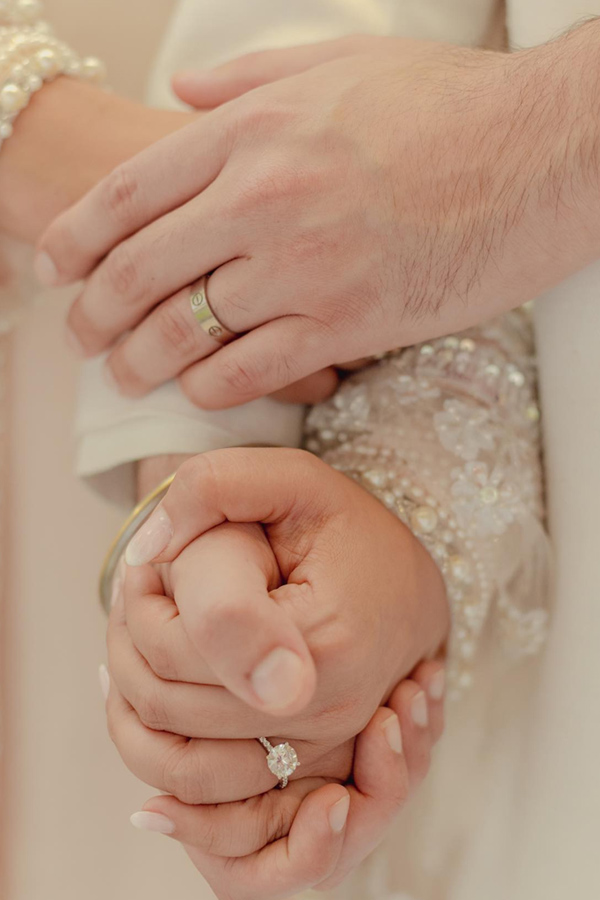 Parineeti_20Chopra_20Raghav_20Chadha_20Engagement_20Photos_3.jpg 7