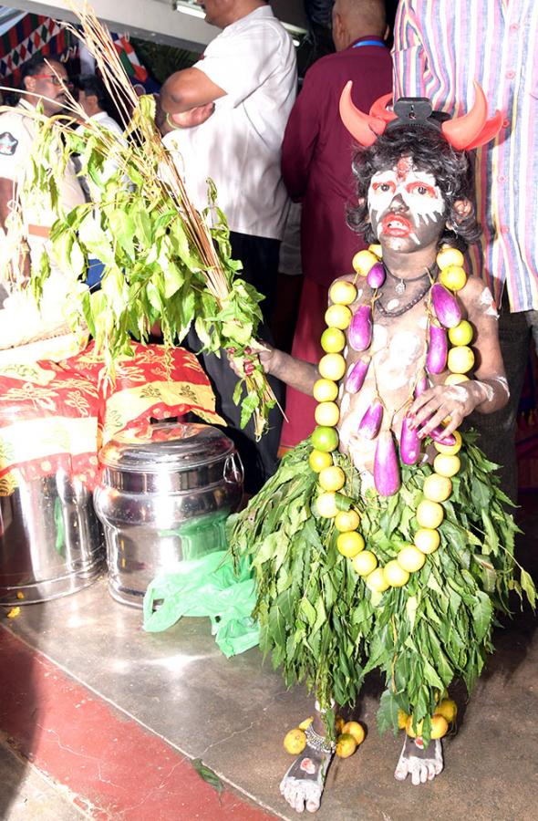 Tirupati_20Gangamma_20Jaatara_202023_20Photos-16.jpg 15