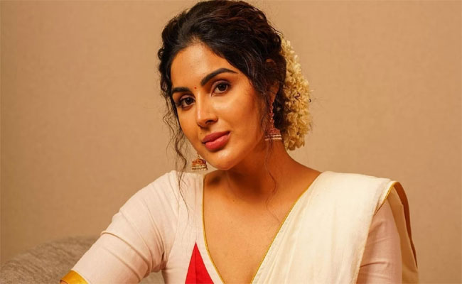 samyuktha.jpg