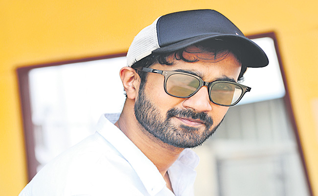 santosh.jpg