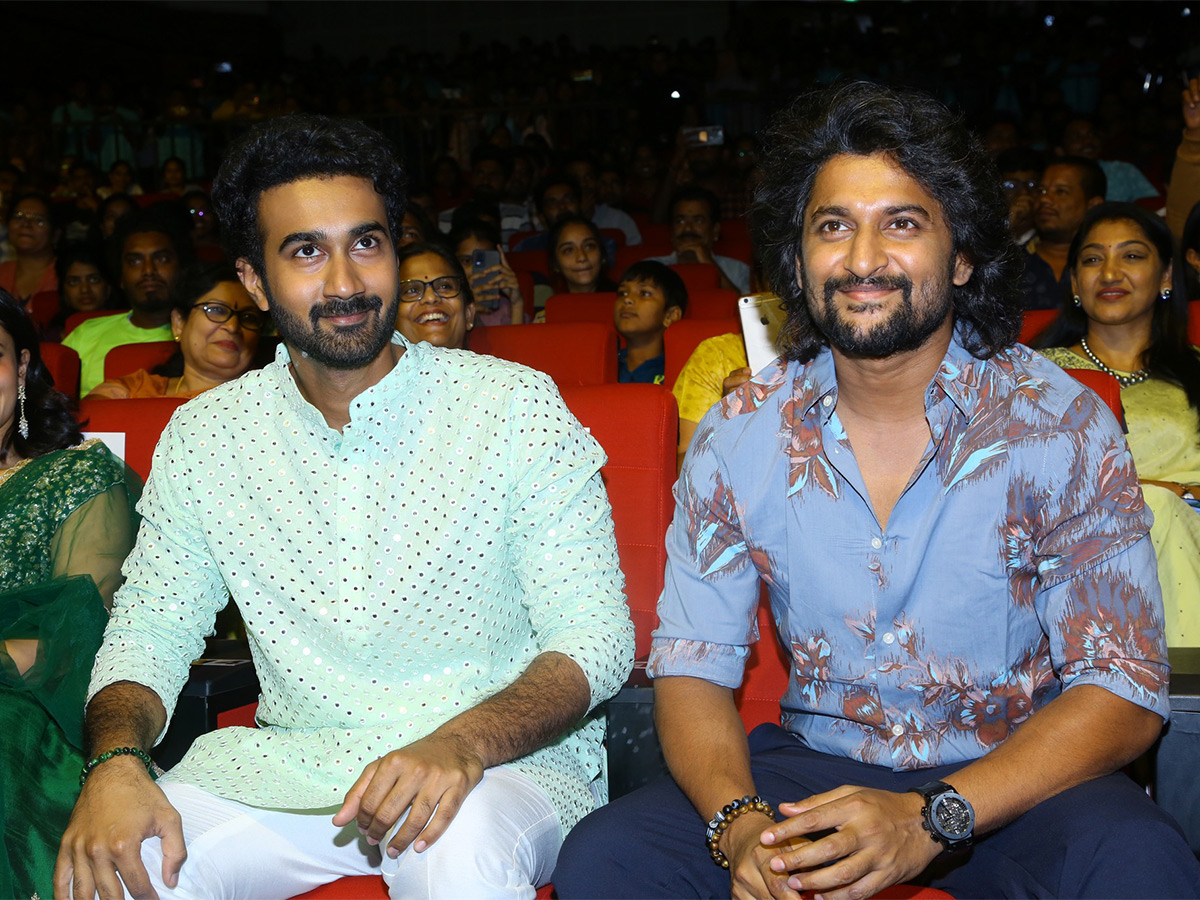 Anni_20Manchi_20Sakunamule_20Pre_20Release_20Event_20Photos-27.jpg 26