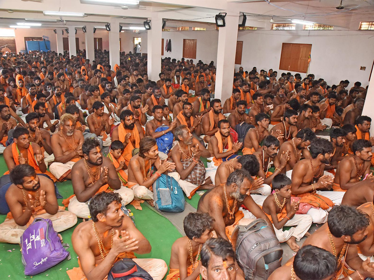 Kondagattu_20Anjaneya_20Swamy_20Temple-23.jpg 22