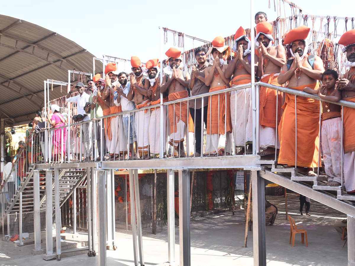Kondagattu_20Anjaneya_20Swamy_20Temple-44.jpg 43