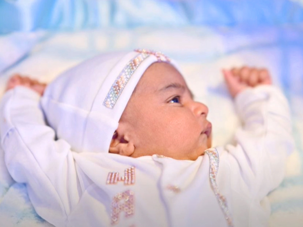 Actress_20poorna_20son_20cradle_20and_20naming_20ceremony_20photos_8.jpg 9