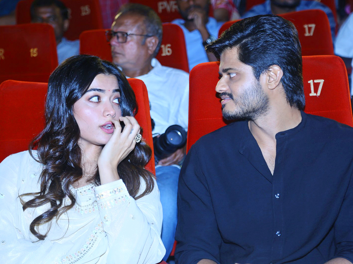 Baby_20Movie_20Premisthunna_20Song_20Launch_20Event_20Photos_8.jpg 9