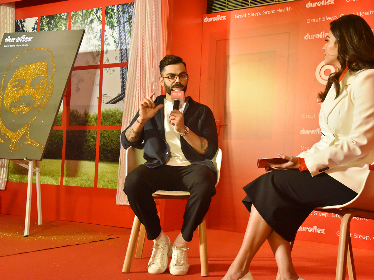 Duroflex_20announces_20Virat_20Kohli_20as_20new_20brand_20ambassador_20Photos_8.jpg 8