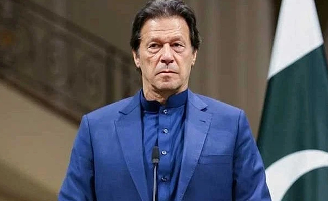 imran_khan_hang.jpg