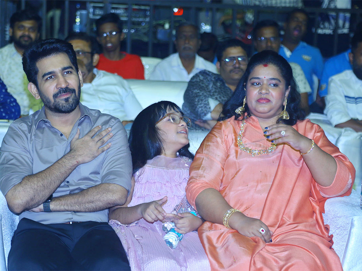 Bichagadu_202_20Pre_20Release_20Event_20Pics-29.jpg 29