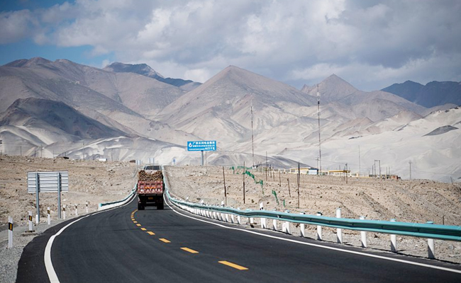 karakoram-highway-in-pakistan-and-china.jpg 7