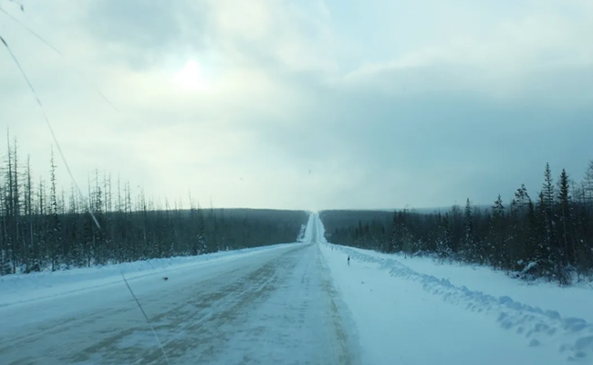 siberian-road-to-yakutsk-in-russia.jpg 10