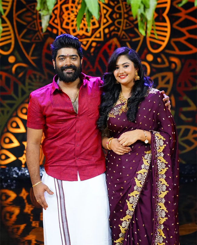singerrevanth_20maldives_20videos.jpg 19