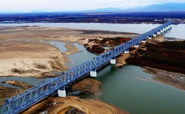 Amur_20River_20-_20China_20and_20Russia.jpg 6