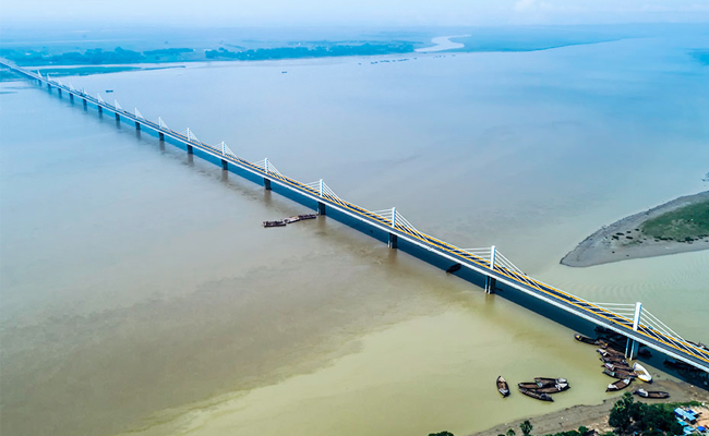 Arrah_E2_80_93Chhapra_20Bridge.jpg 9