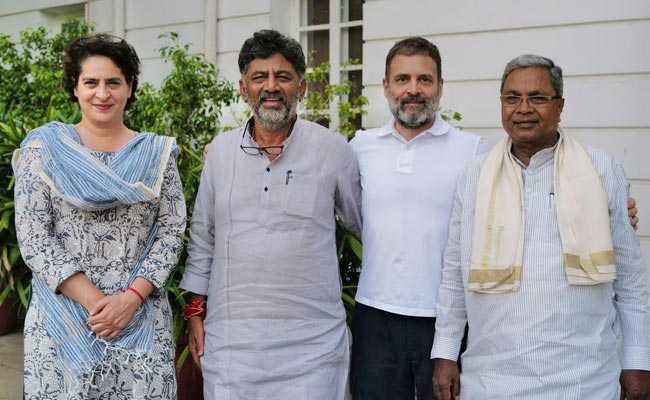 Karnataka_Swear_Ceremoney.jpg