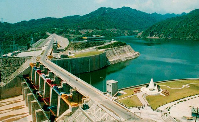 Ranjit_20Sagar_20Dam_2C_20Punjab.jpg 7