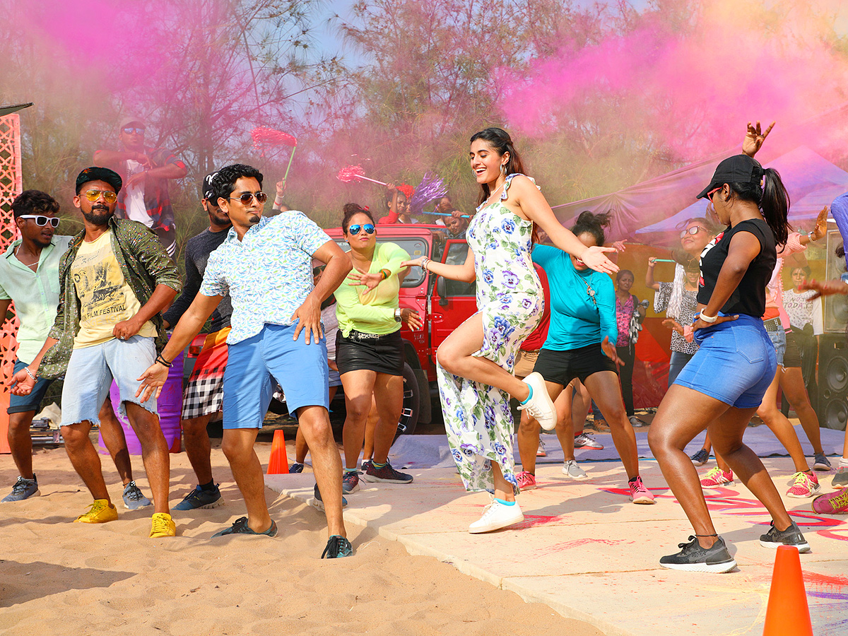 Takkar_20Movie_20stills_20Photos_1.jpg 2