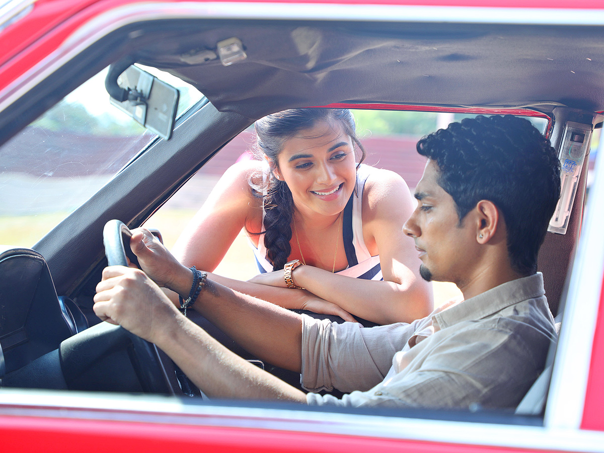 Takkar_20Movie_20stills_20Photos_2.jpg 3