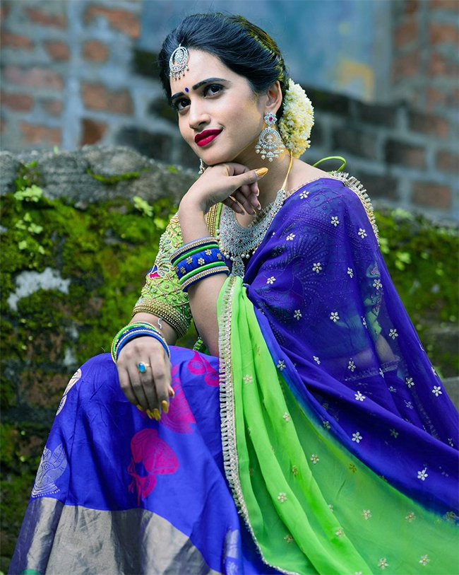 sravanthi_20chokarapu_20latest_20hot_20photoshoot.jpg 8