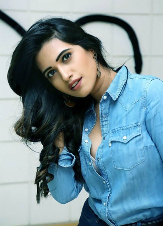 sravanthi_20chokkarapu_20interview.jpg 16