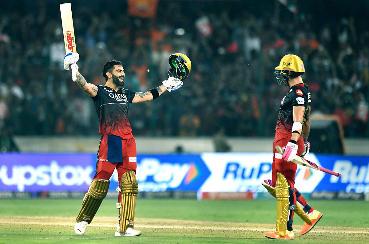 virat_20kohli_20batting.jpg 12