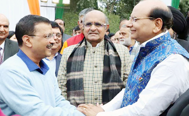 Delhi_Govt_Centre_SC.jpg