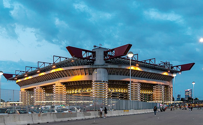 San_20Siro.jpg 10