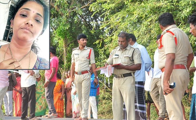 Woman-Murdered-At-Prakasham1.jpg