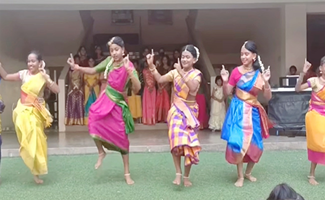 Dance1.jpg