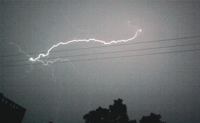 Father_20And_20Son_20Duo_20Killed_20By_20Lightning_20Strike_20In_20NagarKurnool-01.jpg