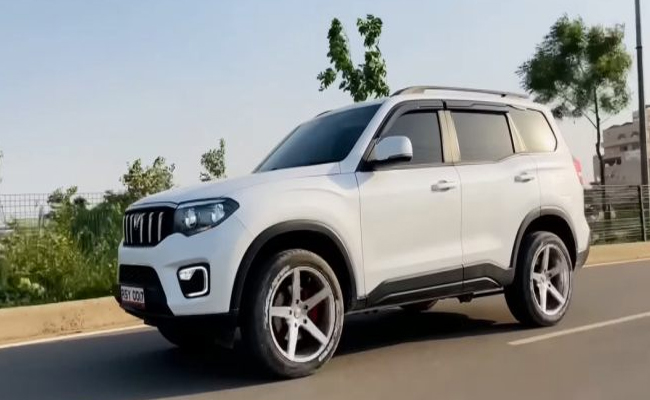 rs-6-lakh-mahindra-scorpio-number-plate_0.jpg