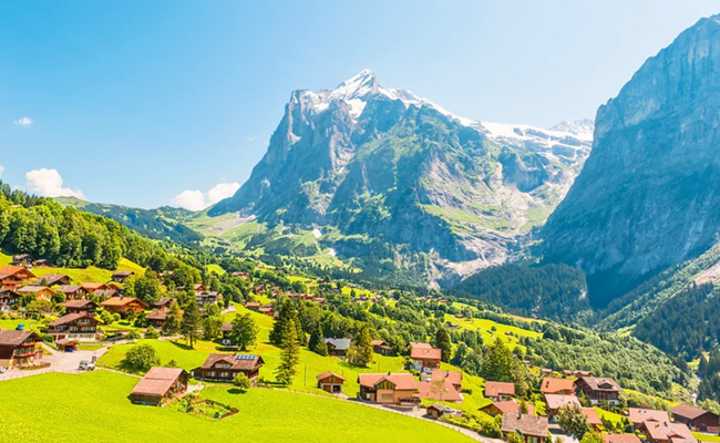 1._20Grindelwald_2C_20Switzerland.jpg 2