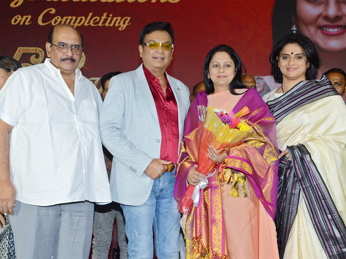 Malli_20Pelli_20Pre_20release_20event_20pics-11.jpg 11