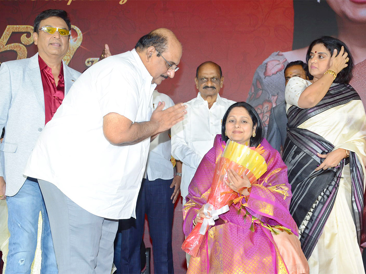 Malli_20Pelli_20Pre_20release_20event_20pics-6.jpg 6