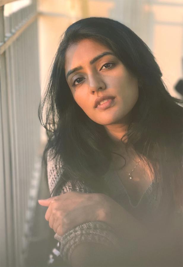 Actress-Eesha-Rebba-Latest-Photos2.jpg 15